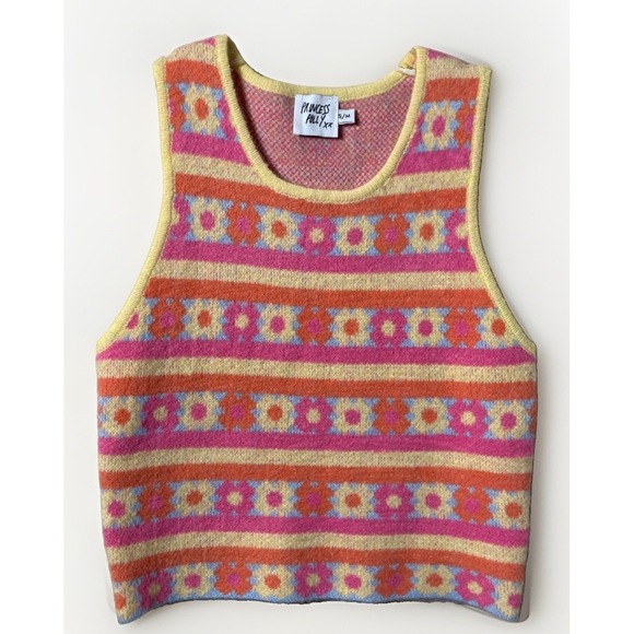 Princess Polly Tops - Princess Polly Enzo Cropped Floral Knit Tank Top Women's Size Small
